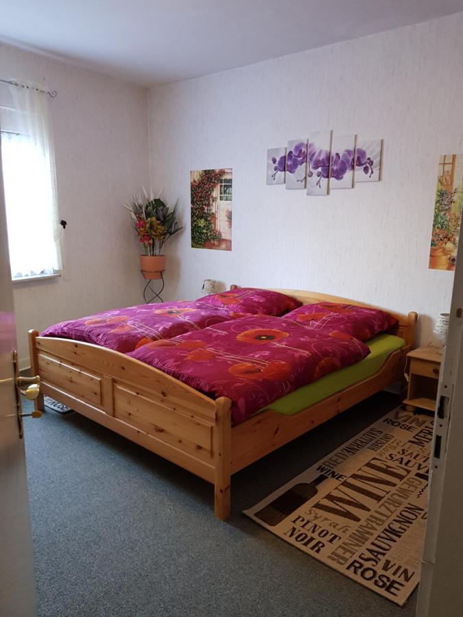 Apartament Weingut Helmut Barzen Zell an der Mosel Zewnętrze zdjęcie
