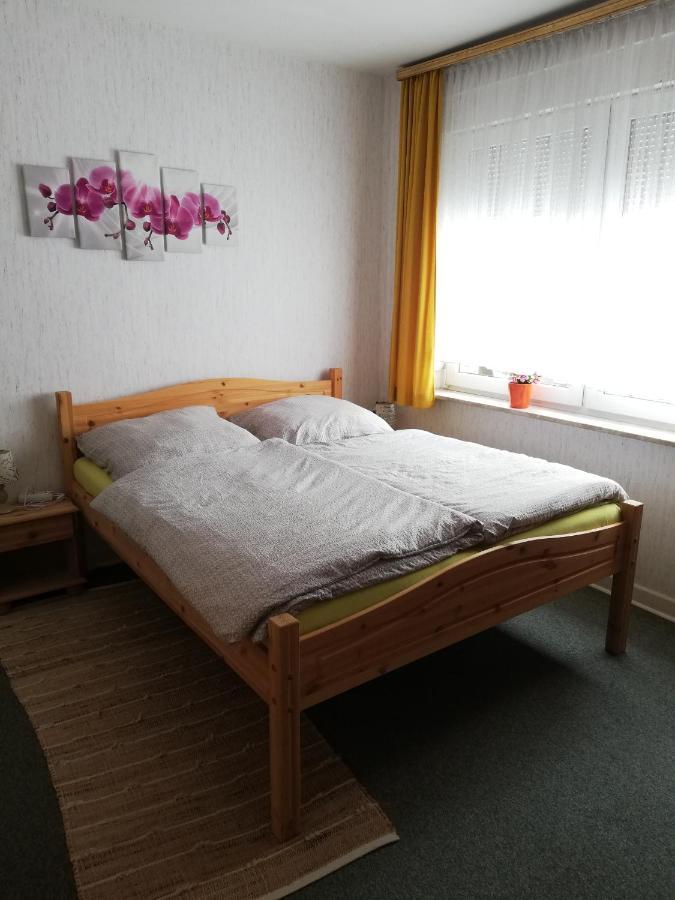 Apartament Weingut Helmut Barzen Zell an der Mosel Zewnętrze zdjęcie
