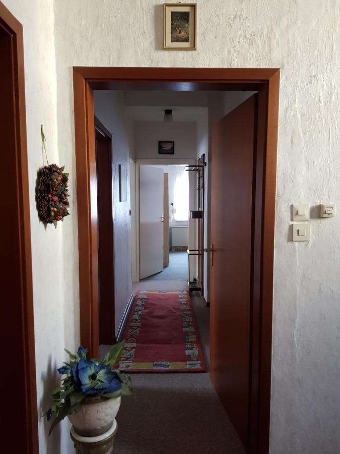 Apartament Weingut Helmut Barzen Zell an der Mosel Zewnętrze zdjęcie