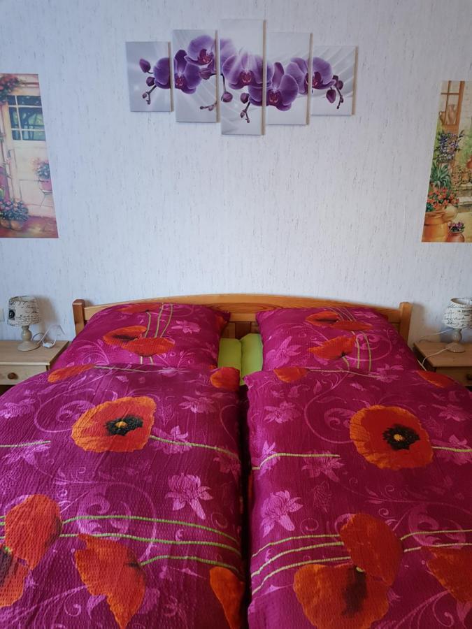 Apartament Weingut Helmut Barzen Zell an der Mosel Zewnętrze zdjęcie