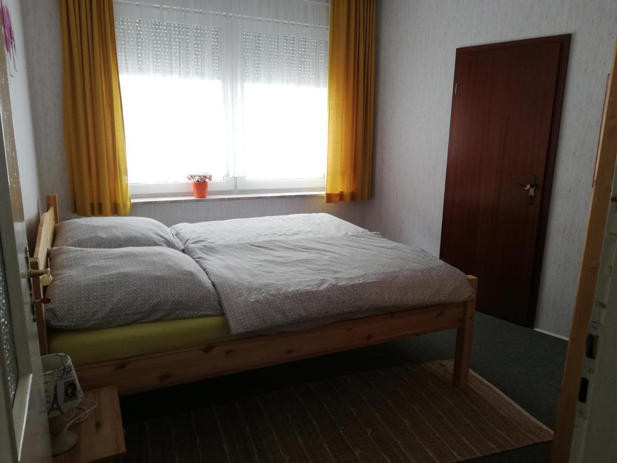 Apartament Weingut Helmut Barzen Zell an der Mosel Zewnętrze zdjęcie